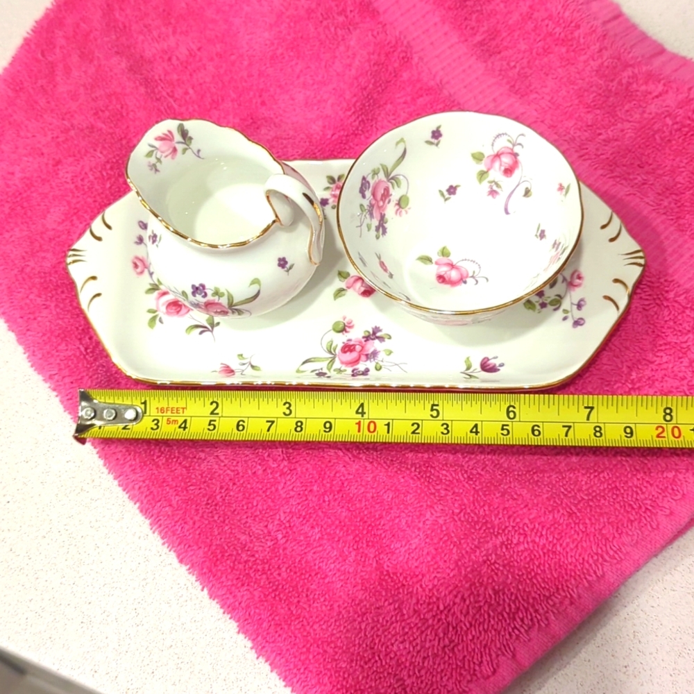 Vintage Royal Chelsea Cream and Sugar Set - Picture 8 of 9